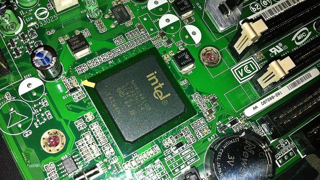 Intel Batal Produksi Modem Ponsel 5G Setelah Apple-Qualcomm Rujuk Intel Batal Produksi Modem Ponsel 5G Setelah Apple-Qualcomm Rujuk