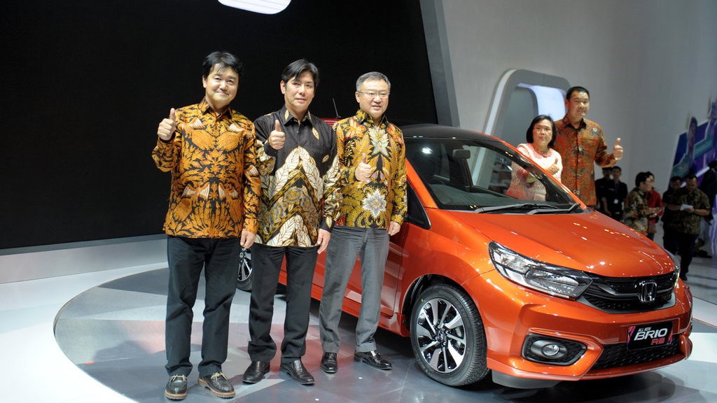 Perbandingan All New Honda Brio 2018 dengan Versi Lama Perbandingan All New Honda Brio 2018 dengan Versi Lama