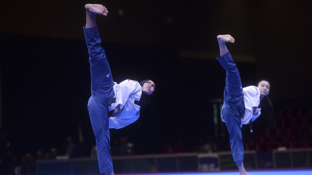 Defia Rosmaniar Sumbang Emas Pertama Indonesia di Asian Games 2018