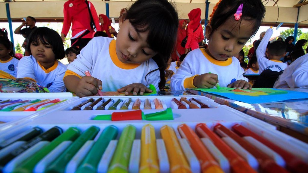 Contoh Mewarnai Gambar Hardiknas 2025 dan Link Unduh PDF