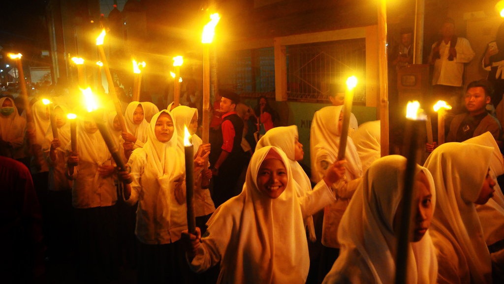 Keutamaan Puasa Tasua dan Asyura di Bulan Muharram & Bacaan Niatnya Keutamaan Puasa Tasua dan Asyura di Bulan Muharram & Bacaan Niatnya