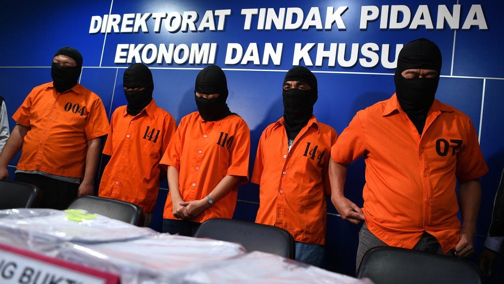 Pembobolan Bank Rp14 Triliun: Bagaimana Dampaknya Bagi Perbankan? Pembobolan Bank Rp14 Triliun: Bagaimana Dampaknya Bagi Perbankan?