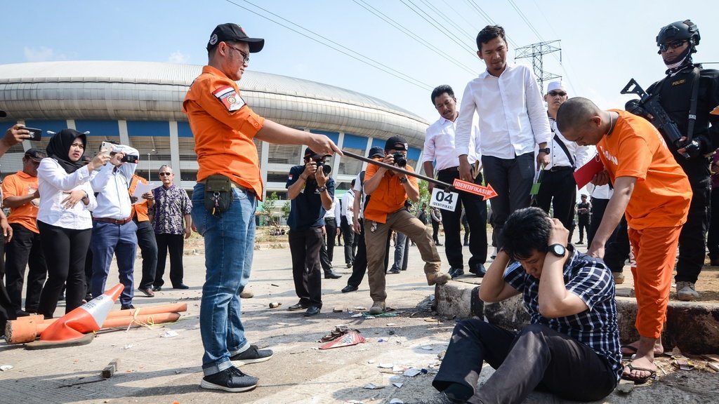 Kalimat Tauhid di Video Penganiayaan Haringga Hasil Editan Kalimat Tauhid di Video Penganiayaan Haringga Hasil Editan