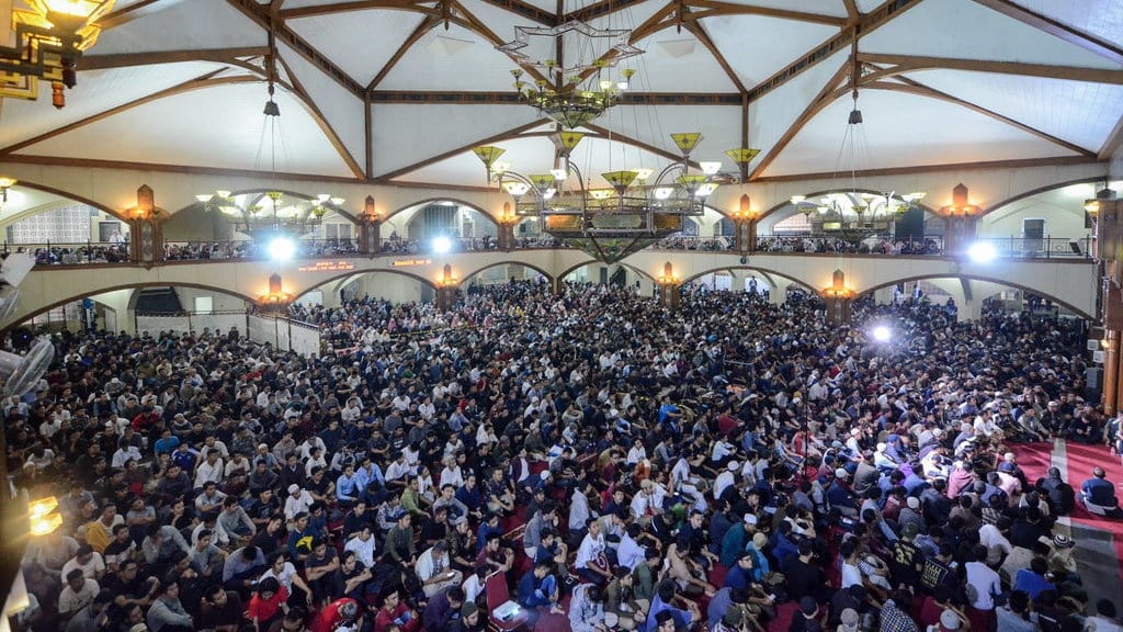 Kontroversi Dukungan Sejumlah Anggota Viking kepada Jokowi-Ma'ruf