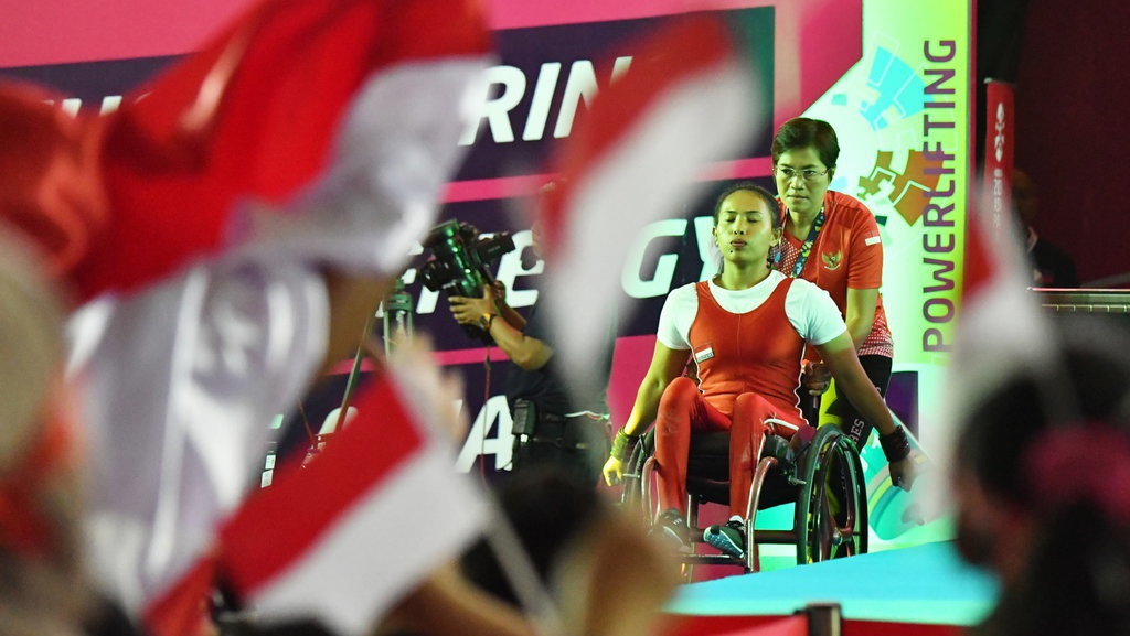 Suka Duka Menjadi Pendamping Atlet Difabel di Asian Para Games Suka Duka Menjadi Pendamping Atlet Difabel di Asian Para Games