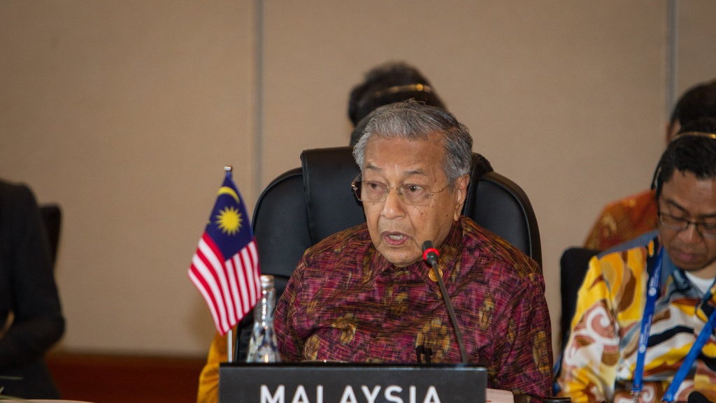 PM Malaysia Akan Kurangi Fokus Studi Agama di Sekolah