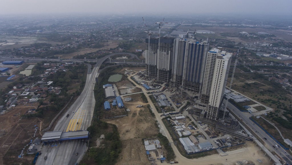 Suap Meikarta, Luhut, & Potensi Elektabilitas Jokowi-Ma'ruf Anjlok