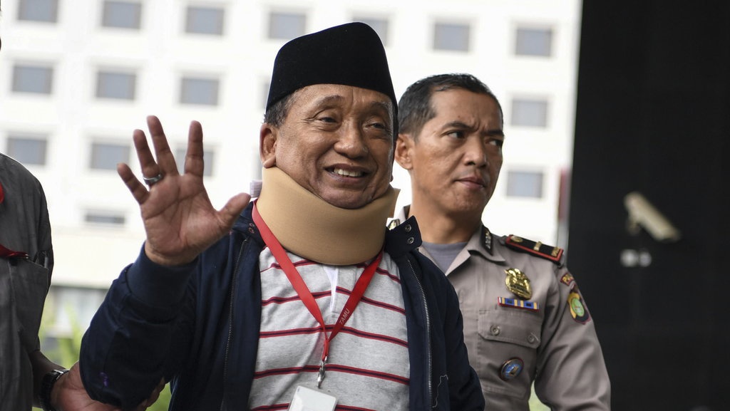 Sejarah Hidup Fuad Amin: Wafatnya Sang Penguasa Bangkalan, Madura Sejarah Hidup Fuad Amin: Wafatnya Sang Penguasa Bangkalan, Madura