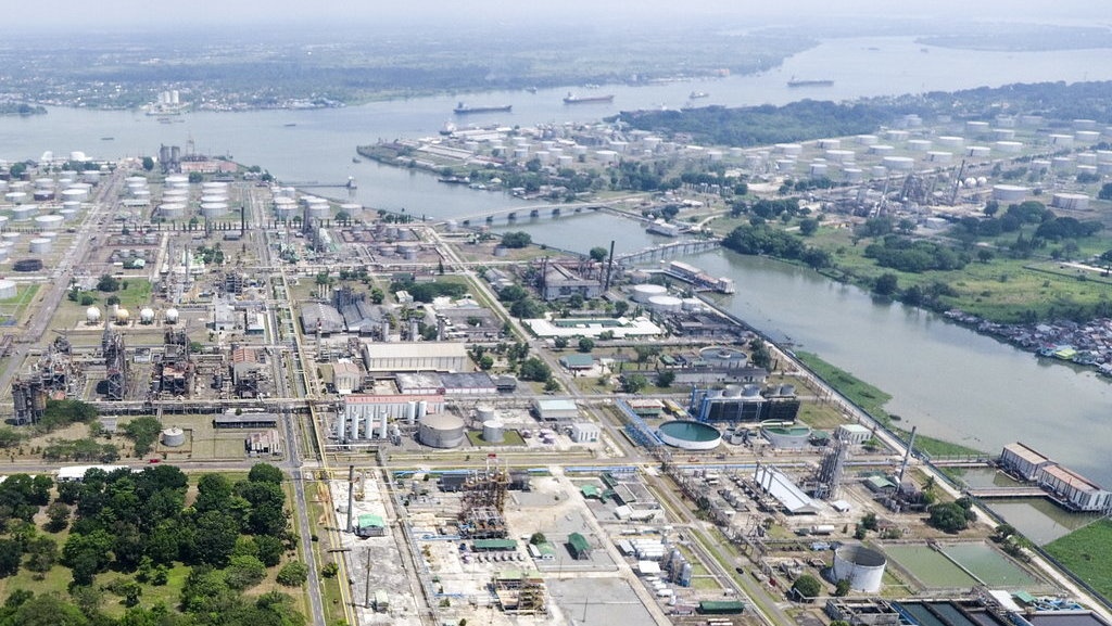 Pertamina Siapkan Capex $8 Miliar untuk Pengembangan Kilang Minyak Pertamina Siapkan Capex $8 Miliar untuk Pengembangan Kilang Minyak