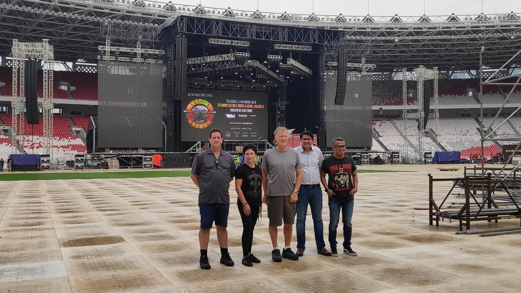 Guns N Roses Bawa 40 Ton Peralatan dan Akan Tampil Selama 3 Jam