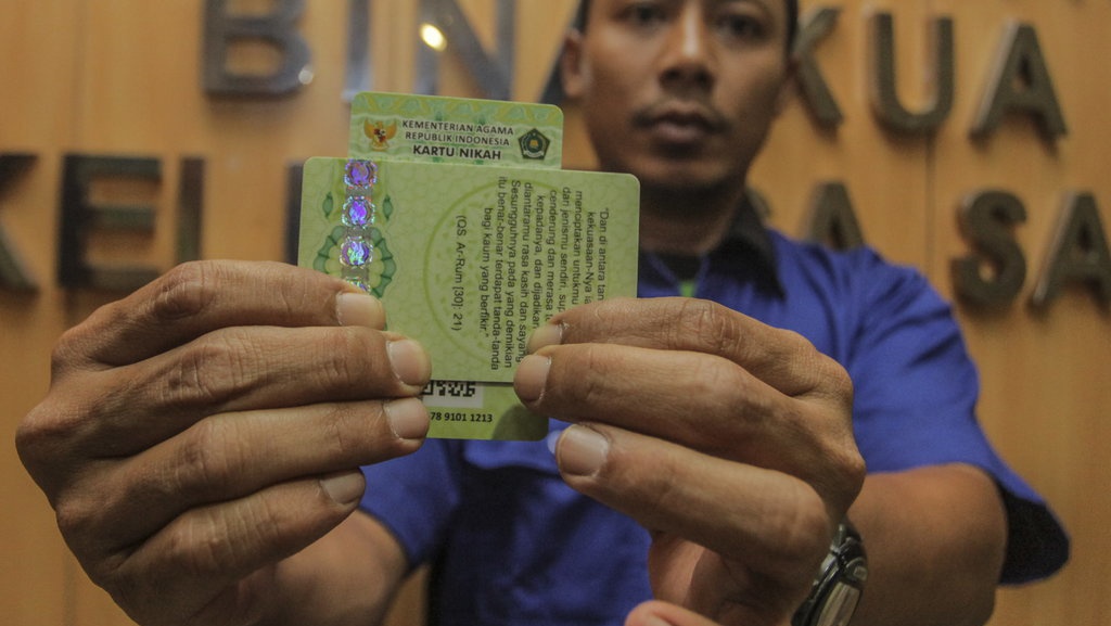Komisi VIII Minta Kemenag Perjelas Pengadaan Kartu Nikah