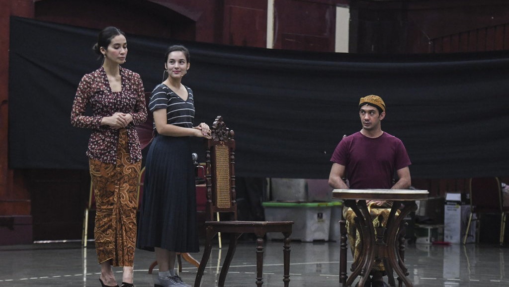 Sinopsis Film Guru Bangsa: Tjokroaminoto, Dibintangi Reza Rahardian Sinopsis Film Guru Bangsa: Tjokroaminoto, Dibintangi Reza Rahardian