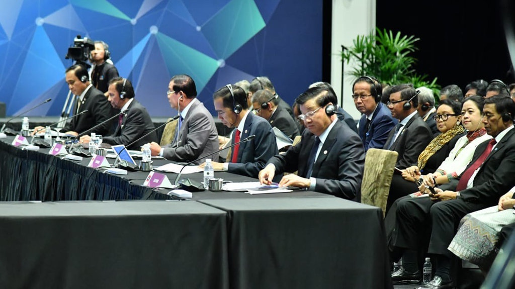 Menko PMK Sebut Indonesia Perlu Tingkatkan Relasi Antarmasyarakat Menko PMK Sebut Indonesia Perlu Tingkatkan Relasi Antarmasyarakat