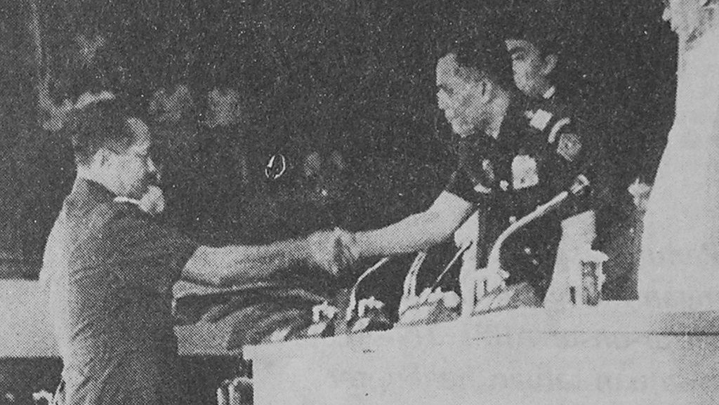 Dalam Sejarah, TNI AD Tak Pernah Benar-Benar Netral Politik Dalam Sejarah, TNI AD Tak Pernah Benar-Benar Netral Politik