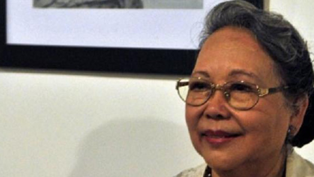 Penulis NH Dini Meninggal Dunia karena Kecelakaan Penulis NH Dini Meninggal Dunia karena Kecelakaan