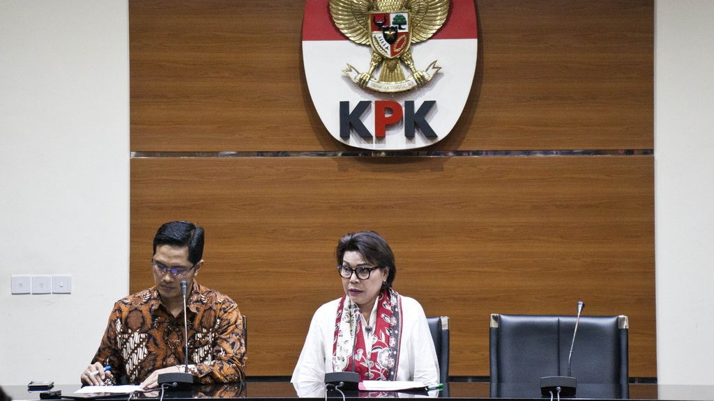 Potong Dana Pendidikan, Bupati Cianjur Jadi Tersangka Korupsi Potong Dana Pendidikan, Bupati Cianjur Jadi Tersangka Korupsi