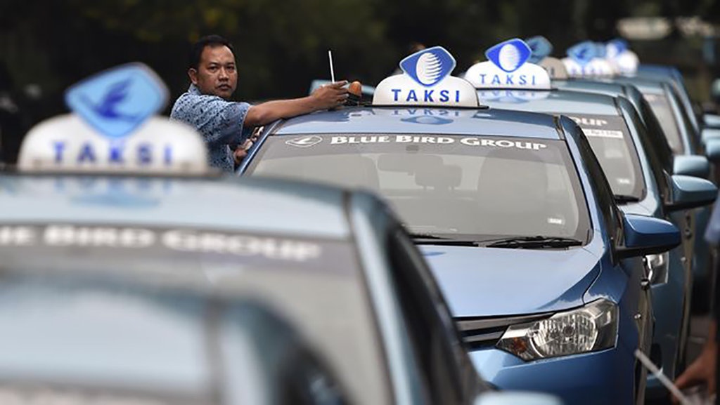 Blue Bird Tersungkur, Bosnya Tersingkir Blue Bird Tersungkur, Bosnya Tersingkir