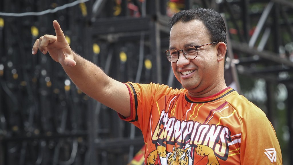 Minta ASN DKI Pakai Baju Persija: Langkah Anies Kuno & Tak Simpatik Minta ASN DKI Pakai Baju Persija: Langkah Anies Kuno & Tak Simpatik