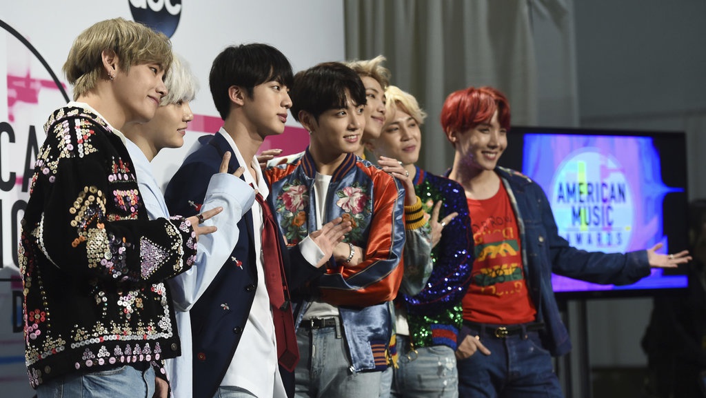 Film BTS World Tour: Love Yourself in Seoul Rilis pada 26 Januari