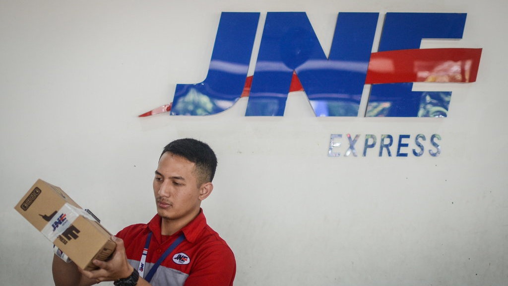 JNE dan GoPay Kerja Sama untuk Permudah Proses Transaksi UMKM