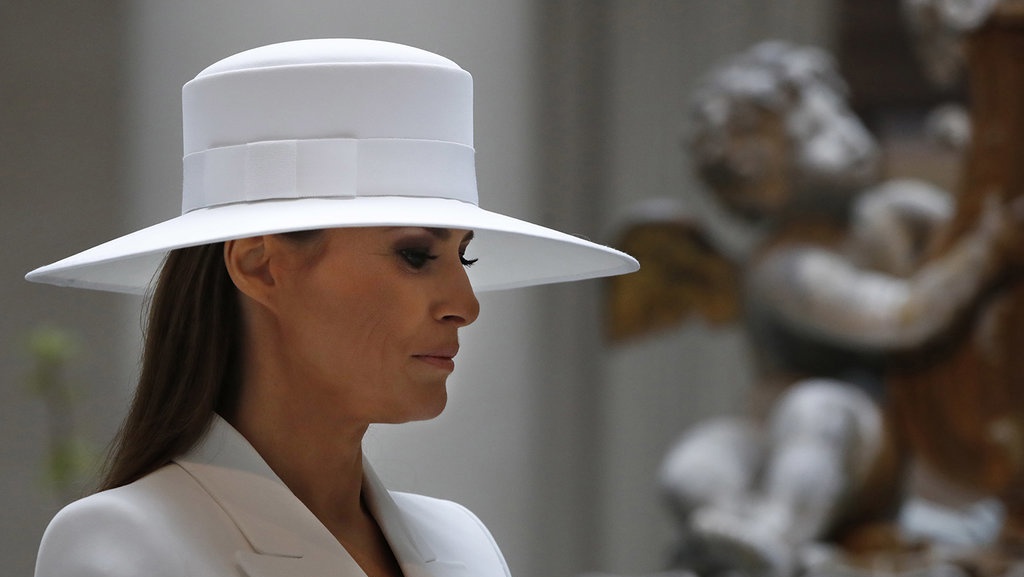 Melania Trump, Sang Penyendiri yang Terpaksa Jadi Ibu Negara