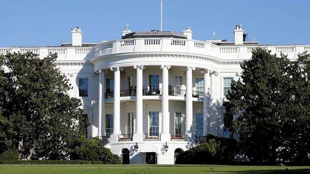 Jaksa William Barr Tak Hadir dalam Kesaksian Laporan Robert Mueller