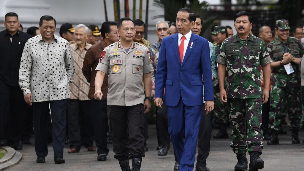 Wacana Perwira TNI Isi Pos Sipil, Jokowi Jangan Hidupkan Dwifungsi
