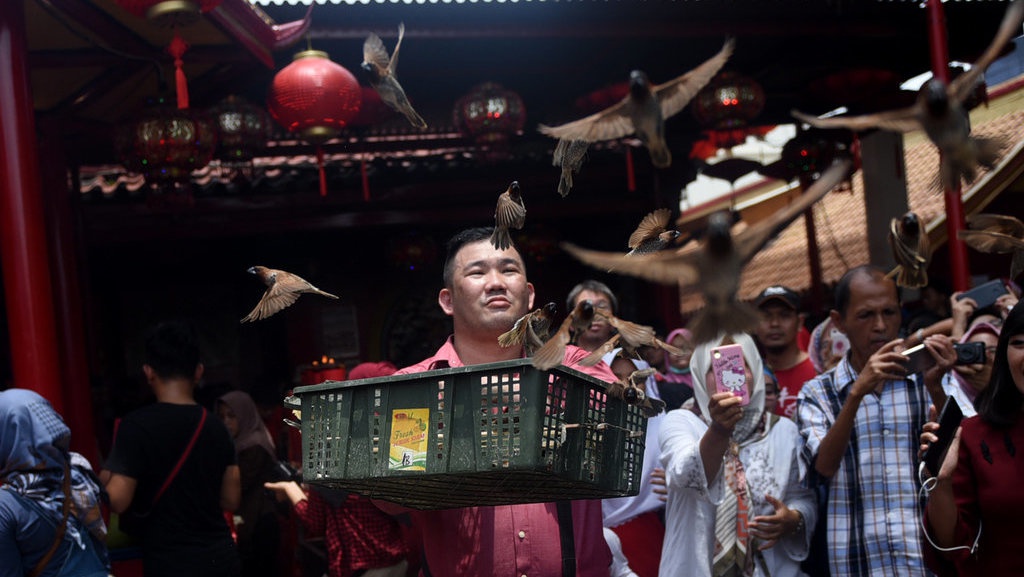Anies Baswedan Berharap Renovasi Vihara Dharma Bhakti Segera Tuntas Anies Baswedan Berharap Renovasi Vihara Dharma Bhakti Segera Tuntas