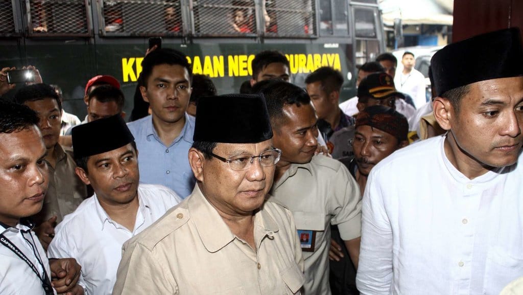 Prabowo Jenguk Dhani di Medaeng dan Sebut Ada Intimidasi Politik