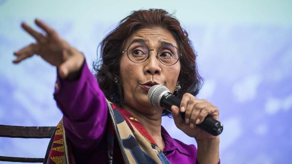 Susi Pudjiastuti: Kronologi, Penyebab & Mengapa Ia Ramai di Twitter Susi Pudjiastuti: Kronologi, Penyebab & Mengapa Ia Ramai di Twitter