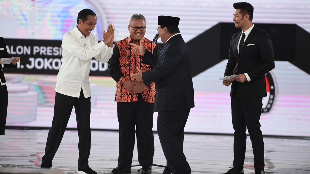 Live Streaming Debat Pilpres 2019 Kelima, Capres-Cawapres 01 vs 02 Live Streaming Debat Pilpres 2019 Kelima, Capres-Cawapres 01 vs 02