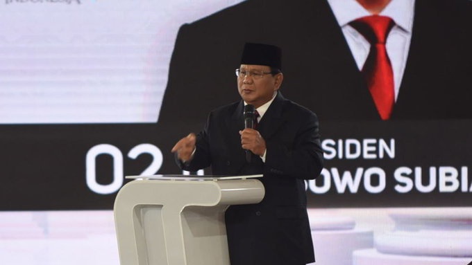 Debat Capres Ke-4, Prabowo: Saya Lebih TNI dari Banyak TNI Debat Capres Ke-4, Prabowo: Saya Lebih TNI dari Banyak TNI