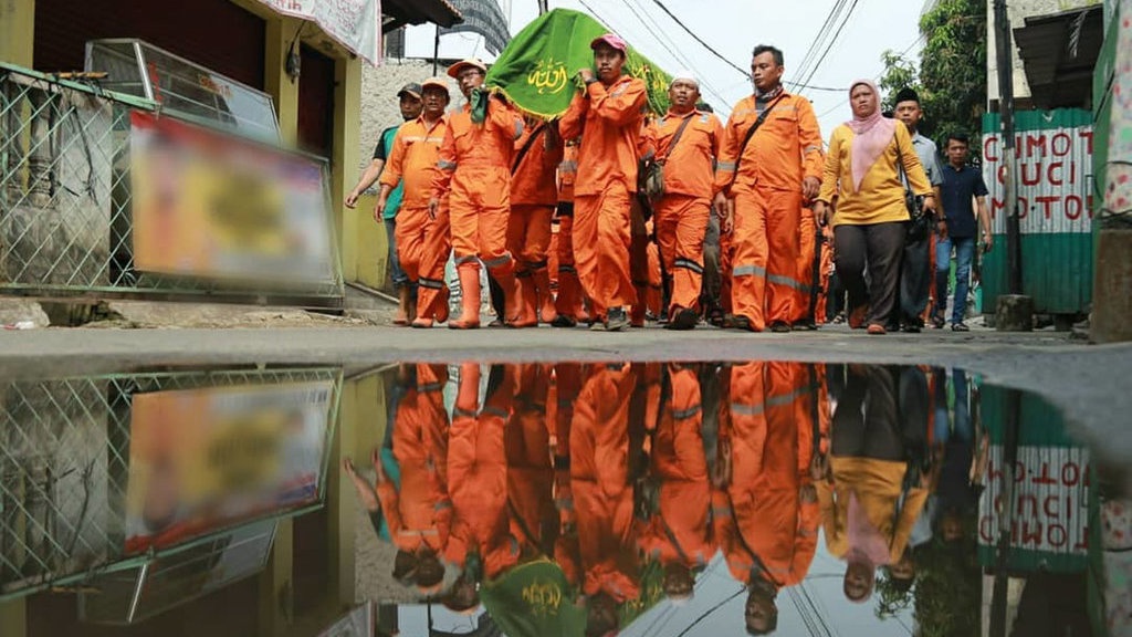 Polda Metro Jaya Turut Buru Penabrak Petugas PPSU Polda Metro Jaya Turut Buru Penabrak Petugas PPSU