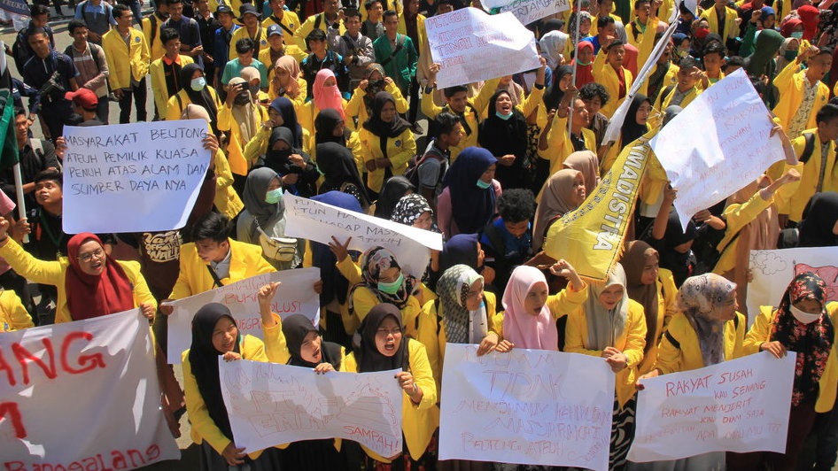 Jatam: Bisnis Tambang Libatkan Purnawirawan untuk Pendekatan Warga Jatam: Bisnis Tambang Libatkan Purnawirawan untuk Pendekatan Warga