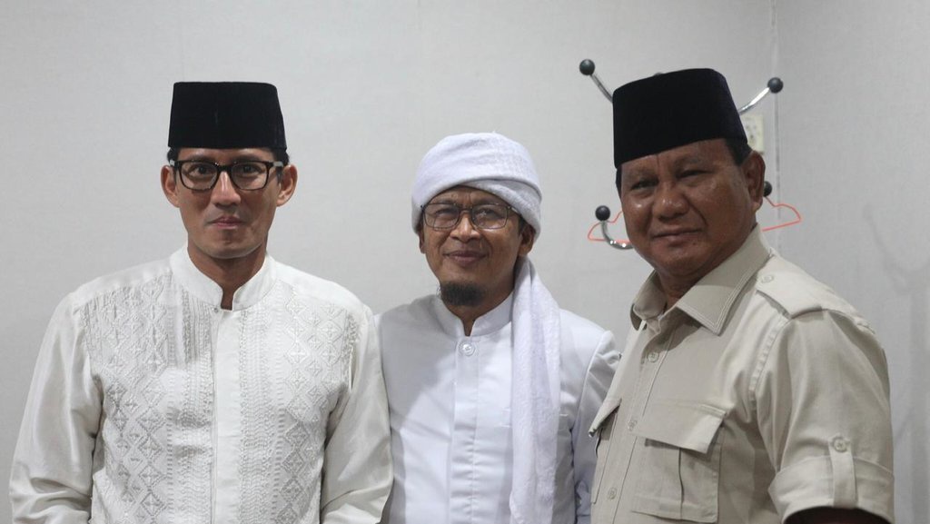 Prabowo dan Sandiaga Bertemu Aa Gym