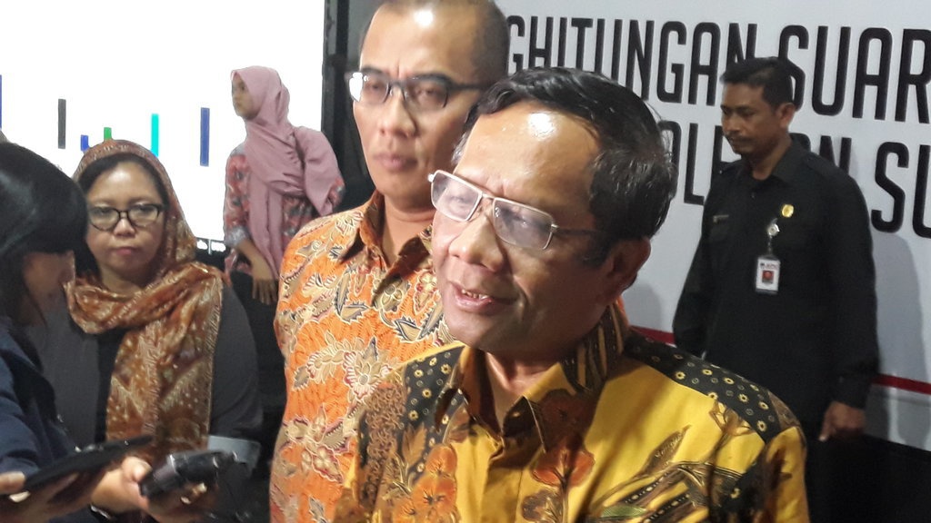 Mahfud MD Sebut Polemik Ceramah Abdul Somad Tak Perlu Diperpanjang Mahfud MD Sebut Polemik Ceramah Abdul Somad Tak Perlu Diperpanjang