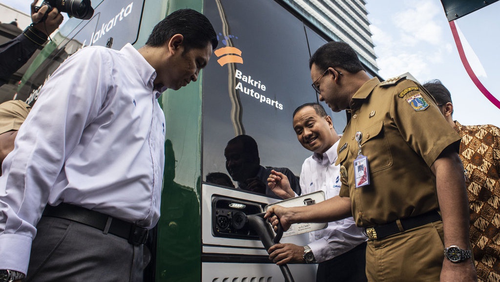 Kualitas Udara Jakarta Buruk, Anies Baswedan Perbanyak Bus Listrik Kualitas Udara Jakarta Buruk, Anies Baswedan Perbanyak Bus Listrik