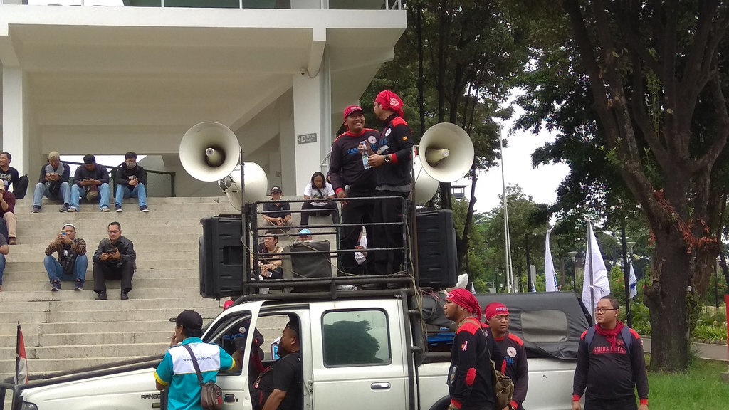 Beda Pilihan Politik, Buruh Bersatu Soal Revisi Pengupahan Beda Pilihan Politik, Buruh Bersatu Soal Revisi Pengupahan