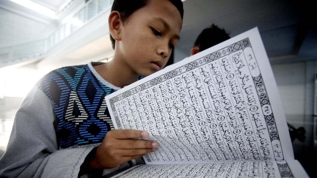 Surat Al Insyirah Ayat 1-8: Bacaan Surah, Arti, dan Kandungannya Surat Al Insyirah Ayat 1-8: Bacaan Surah, Arti, dan Kandungannya