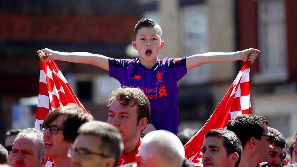 Faktor yang Mempengaruhi Interaksi Sosial dan Contoh Perilakunya Faktor yang Mempengaruhi Interaksi Sosial dan Contoh Perilakunya