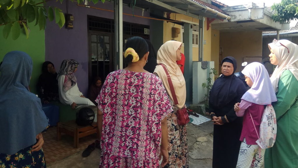 Batal Diautopsi, Jenazah Farhan Syafero Tiba di Rumah Duka Batal Diautopsi, Jenazah Farhan Syafero Tiba di Rumah Duka