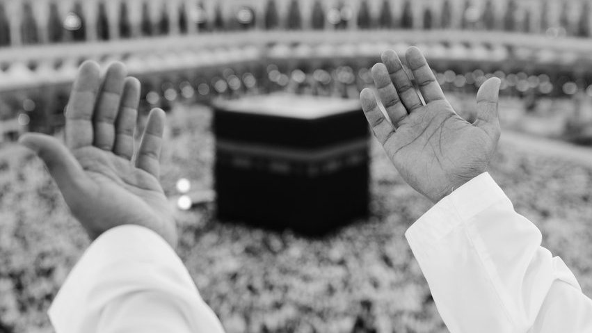 Bacaan Sholat Tarawih: Surah Al-Lahab (Tulisan Arab, Latin, & Arti)