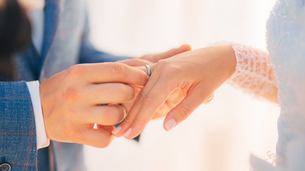 10 Pedoman Sebelum Menikah: Persiapkan Fisik, Mental, dan Finansial