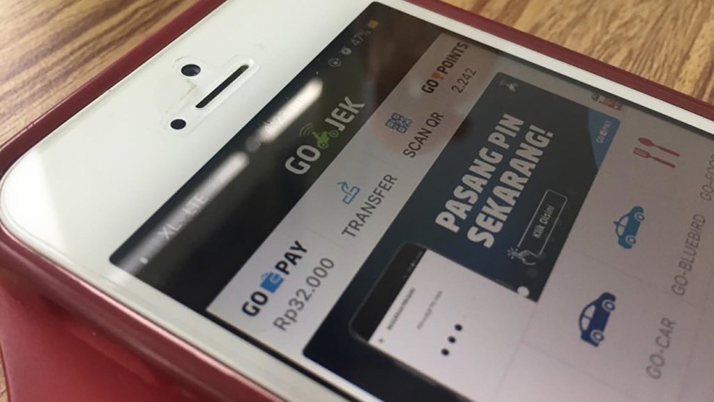 Cara Tarik Tunai Saldo GoPay di ATM BCA Tanpa Kartu Cara Tarik Tunai Saldo GoPay di ATM BCA Tanpa Kartu