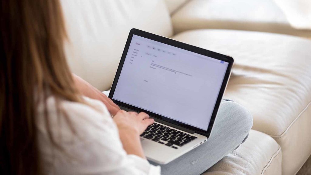 Daftar Situs Online Penyedia Logo Gratis dan Tips Membuatnya Daftar Situs Online Penyedia Logo Gratis dan Tips Membuatnya