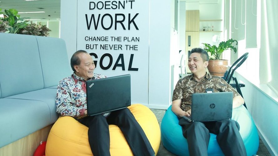 Meski Kerja di Rumah, Karyawan Adira Insurance Makin Produktif