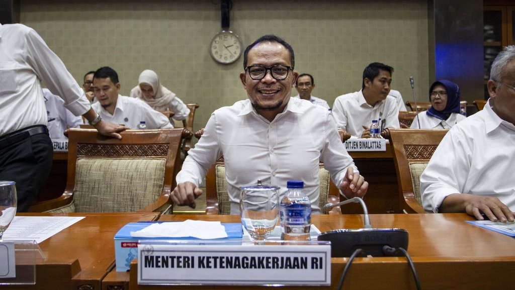 Bantah Kartu Prakerja Gaji Penganggur, Menaker: Cuma Uang Transport Bantah Kartu Prakerja Gaji Penganggur, Menaker: Cuma Uang Transport