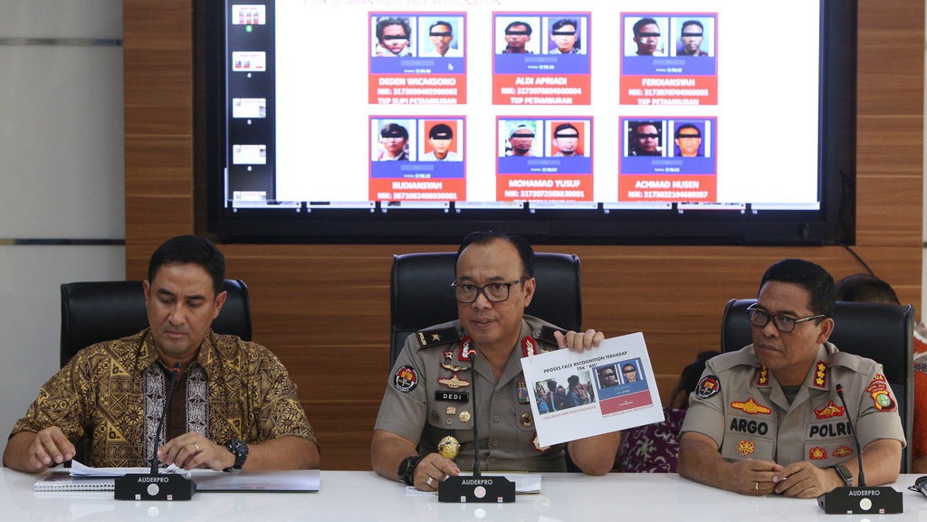 Polisi Limpahkan 334 Tersangka & 106 Berkas Rusuh Mei ke Kejati DKI