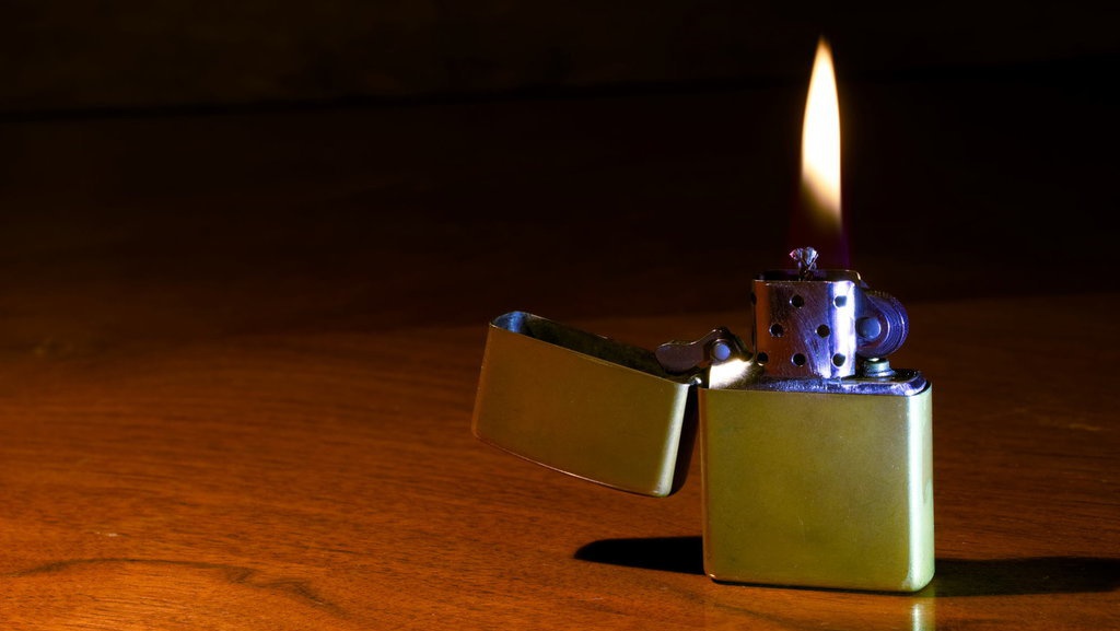 Konsumsi Rokok Elektrik Meningkat, Bagaimana Nasib Zippo? Konsumsi Rokok Elektrik Meningkat, Bagaimana Nasib Zippo?