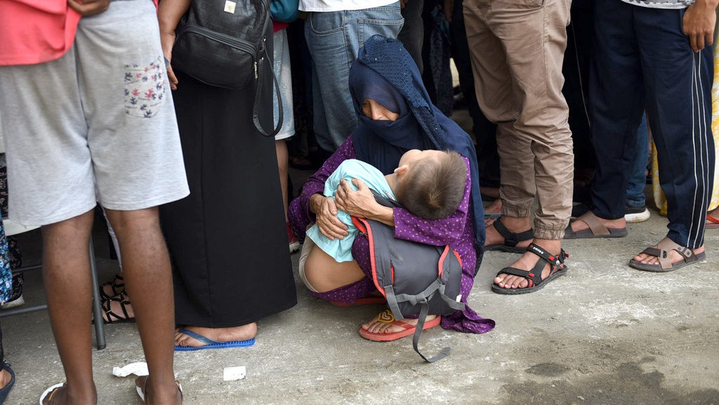 Imigran Pencari Suaka Menempati Gedung Eks Kodim Kalideres Imigran Pencari Suaka Menempati Gedung Eks Kodim Kalideres